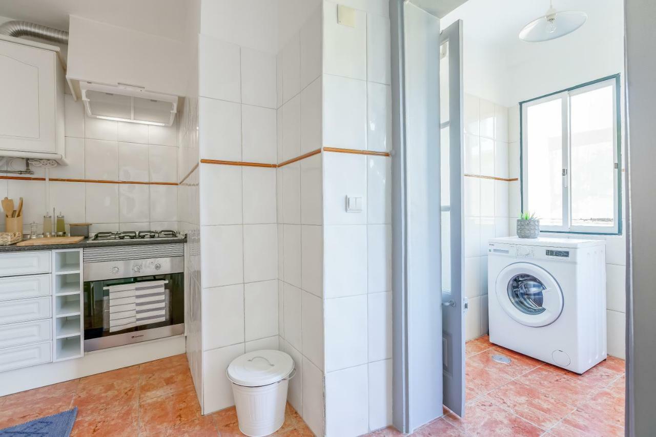 Alfama Spacious And Central Amazing Apartment, By Timecooler Lisbona Esterno foto